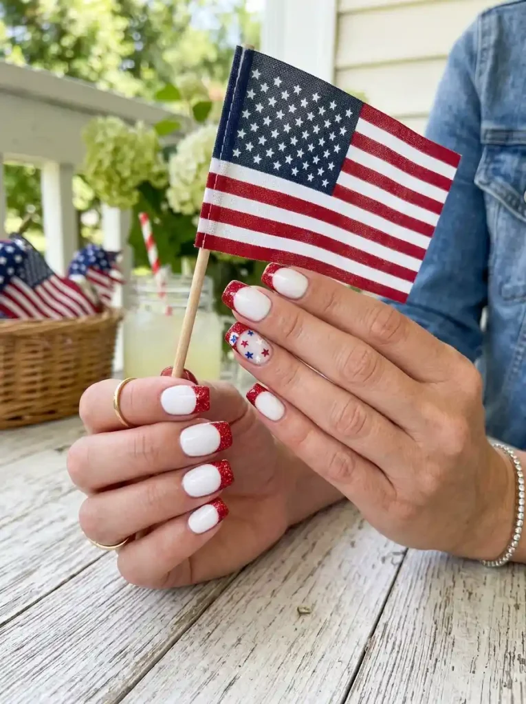 22-Simple 4th of July Nail