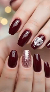 15-Short Valentine’s Day Nails Ideas